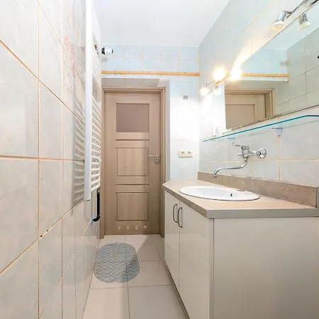 Kosciuszki Heart Of By Bookinghost Wrocław